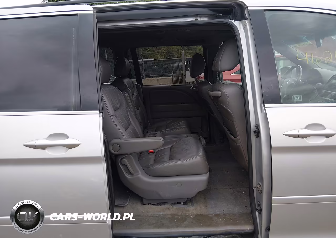 2010 Honda Odyssey Ex-L VIN:5FNRL3H71AB101486 - 8