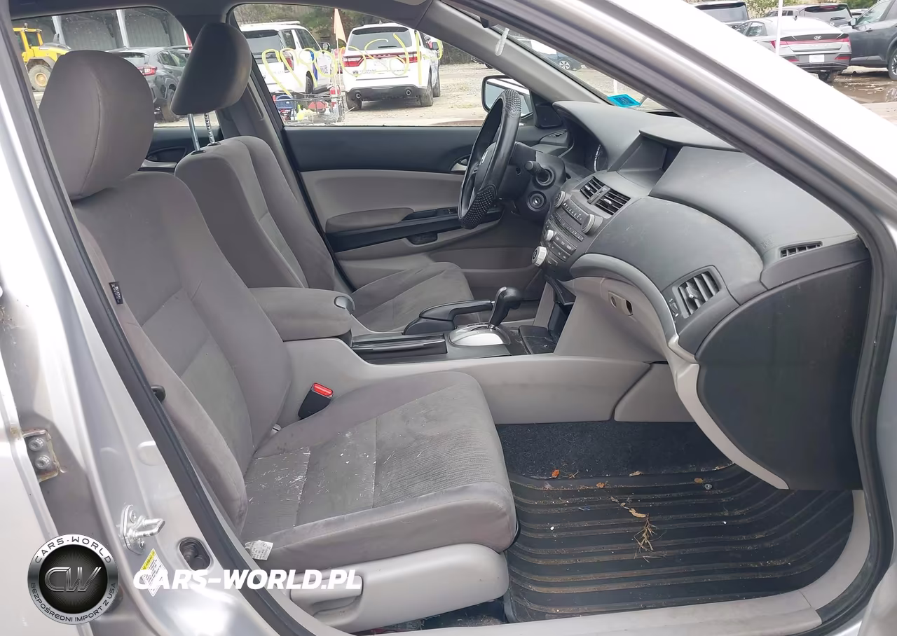 2011 Honda Accord Sdn Lx-P VIN:1HGCP2F4XBA064608 - 5