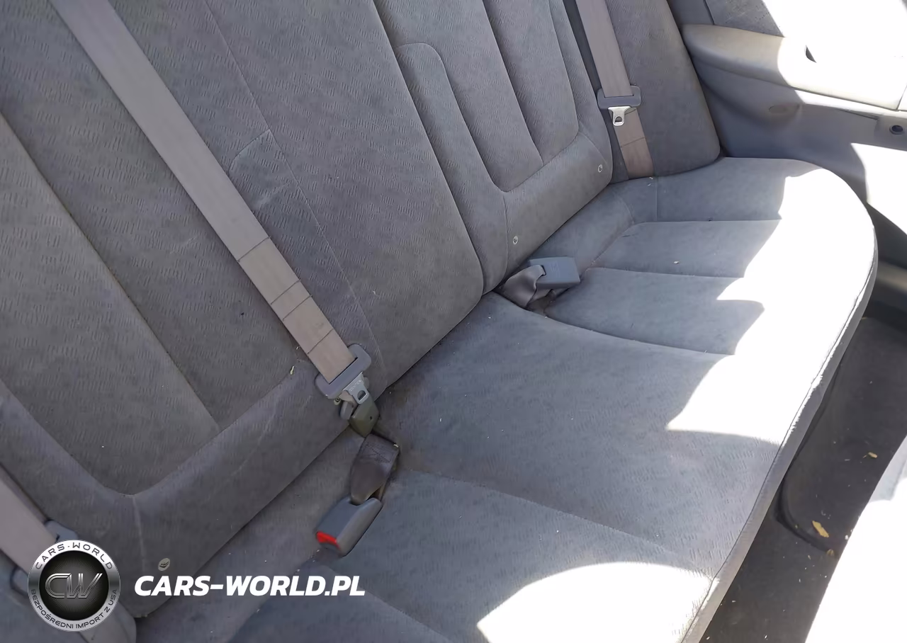 2005 Hyundai Elantra Gls-Gt VIN:KMHDN46D05U102110 - 8
