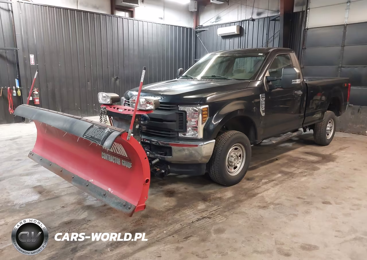 2018 Ford F-250 Xl VIN:1FTBF2B68JEC48702 - 2