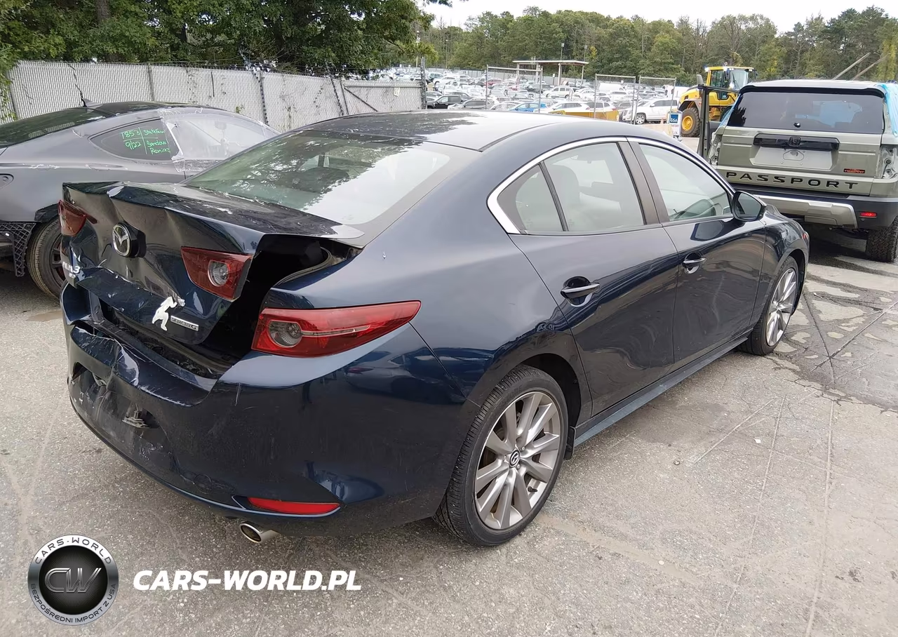 2020 Mazda Mazda3 Select Package VIN:3MZBPBCM1LM134254 - 4
