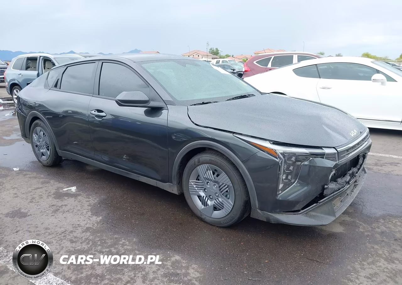 2026 Kia K4 Lx