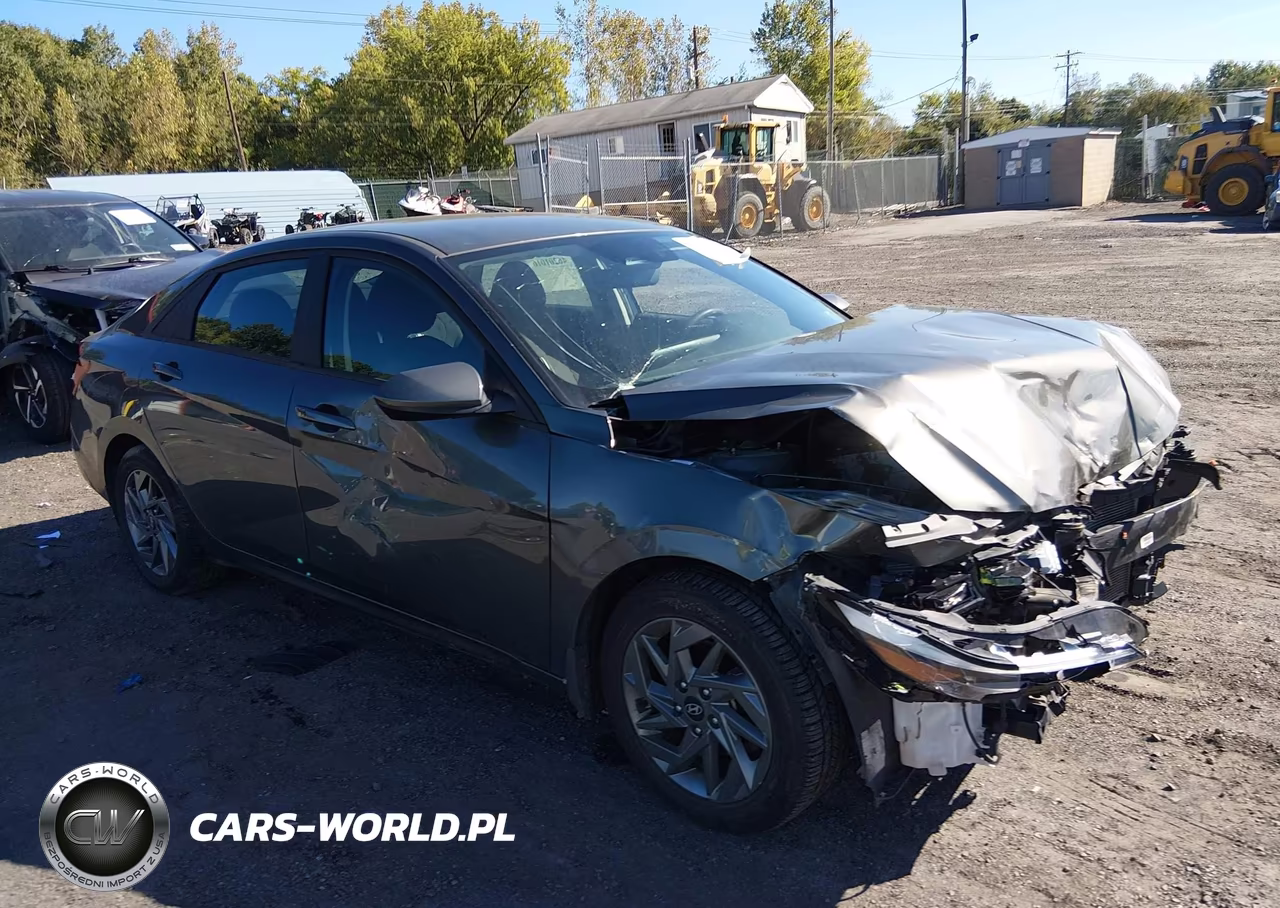 2024 Hyundai Elantra Sel