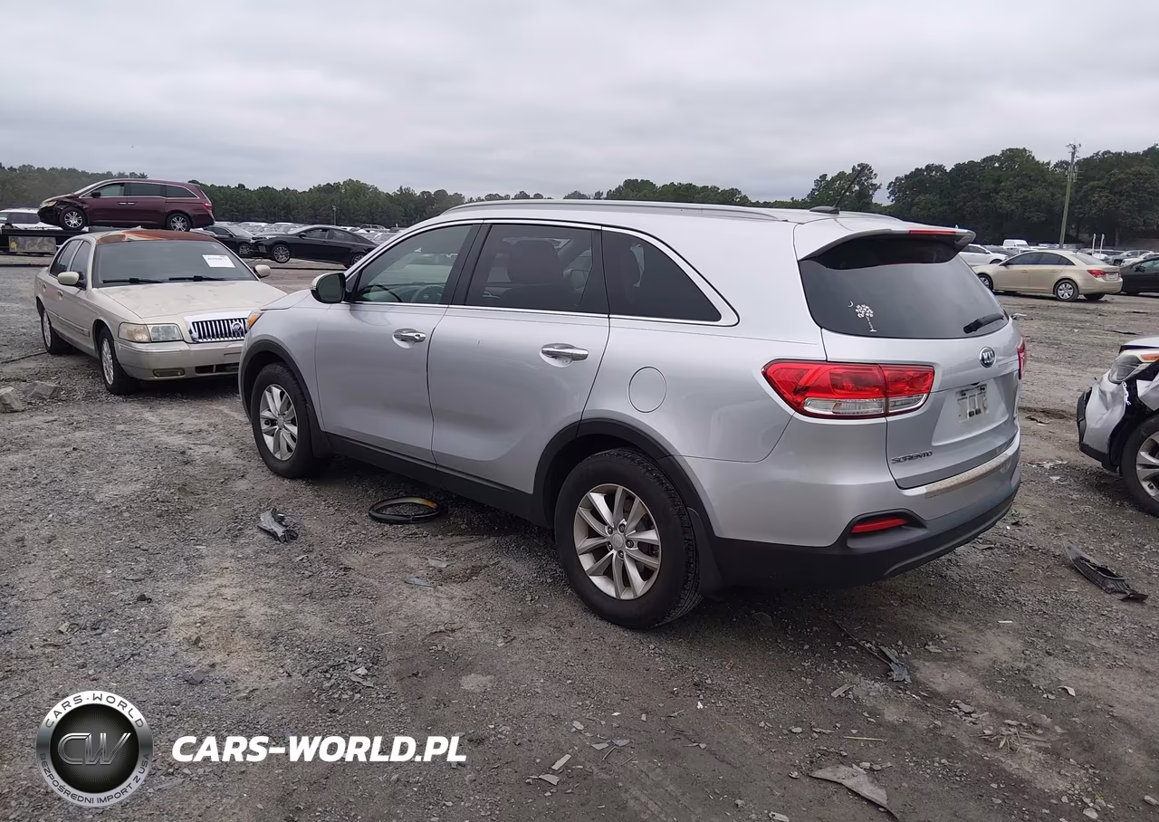 2016 Kia Sorento Lx VIN:5XYPG4A3XGG149031 - 3