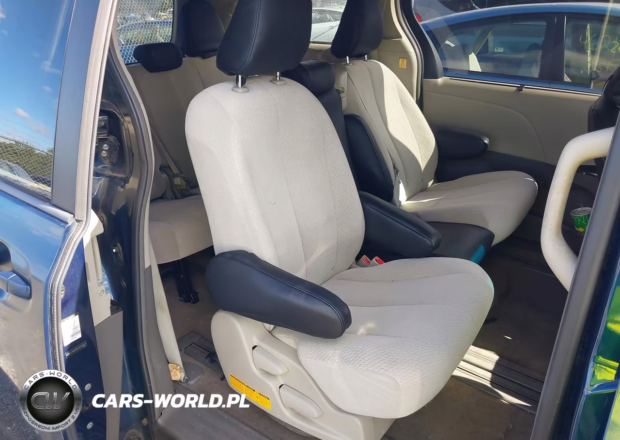 2012 Toyota Sienna Le V6 8 Passenger VIN:5TDKK3DC4CS256023 - 8