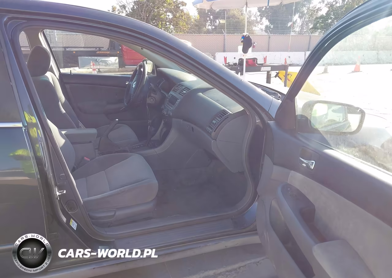 2005 Honda Accord 3.0 Lx VIN:1HGCM66345A035875 - 5