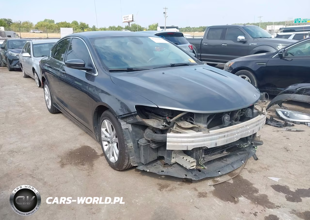2015 Chrysler 200 Limited