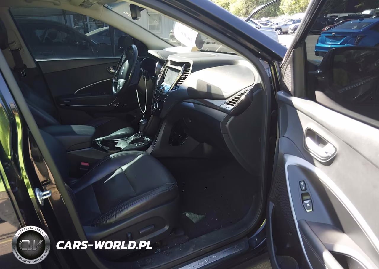 2016 Hyundai Santa Fe Se VIN:KM8SR4HF2GU140080 - 5