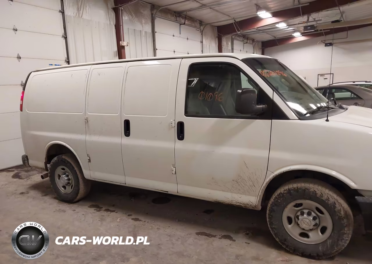 2017 Chevrolet Express 2500 Work Van VIN:1GCWGAFF7H1125848 - 13