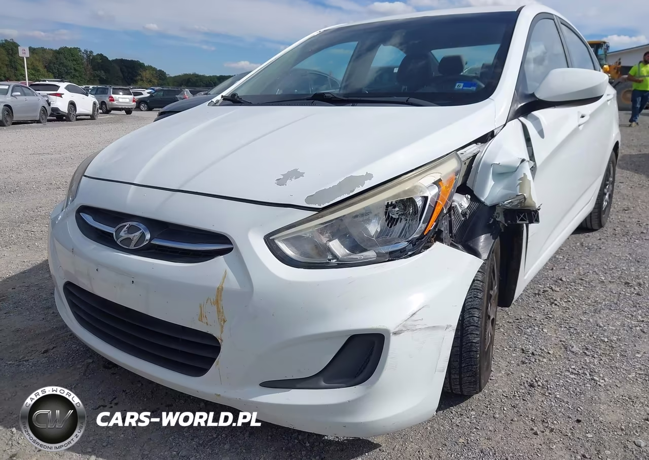 2015 Hyundai Accent Gls VIN:KMHCT4AE1FU883948 - 13