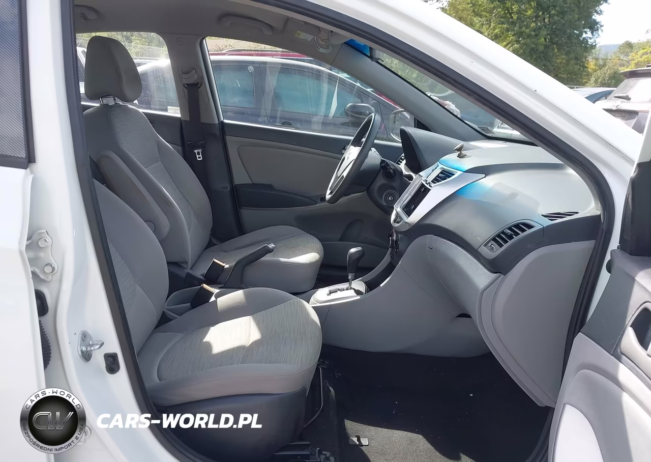 2015 Hyundai Accent Gls VIN:KMHCT4AE1FU883948 - 5