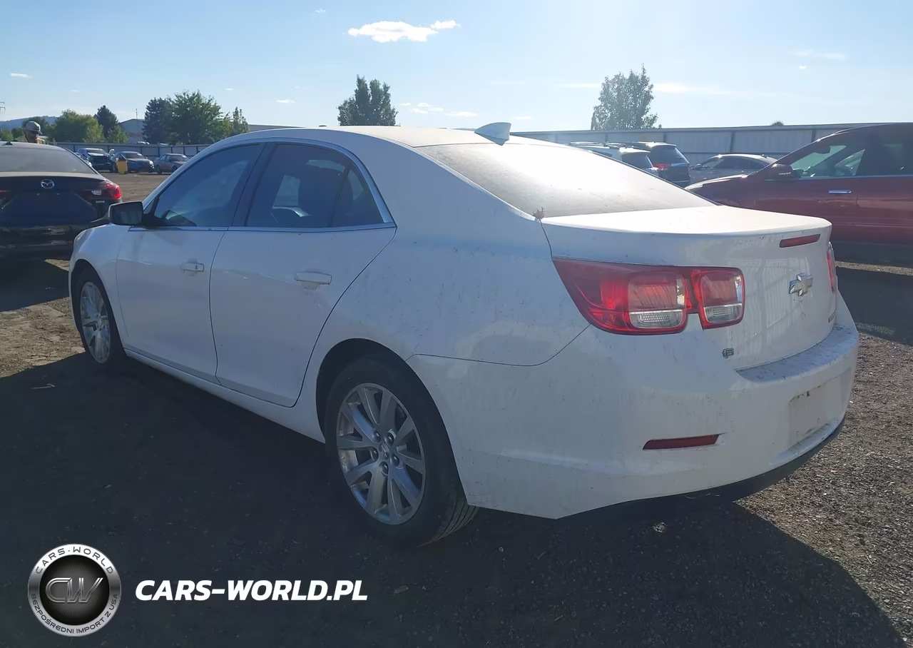2015 Chevrolet Malibu 2Lt VIN:1G11D5SL9FU114750 - 3