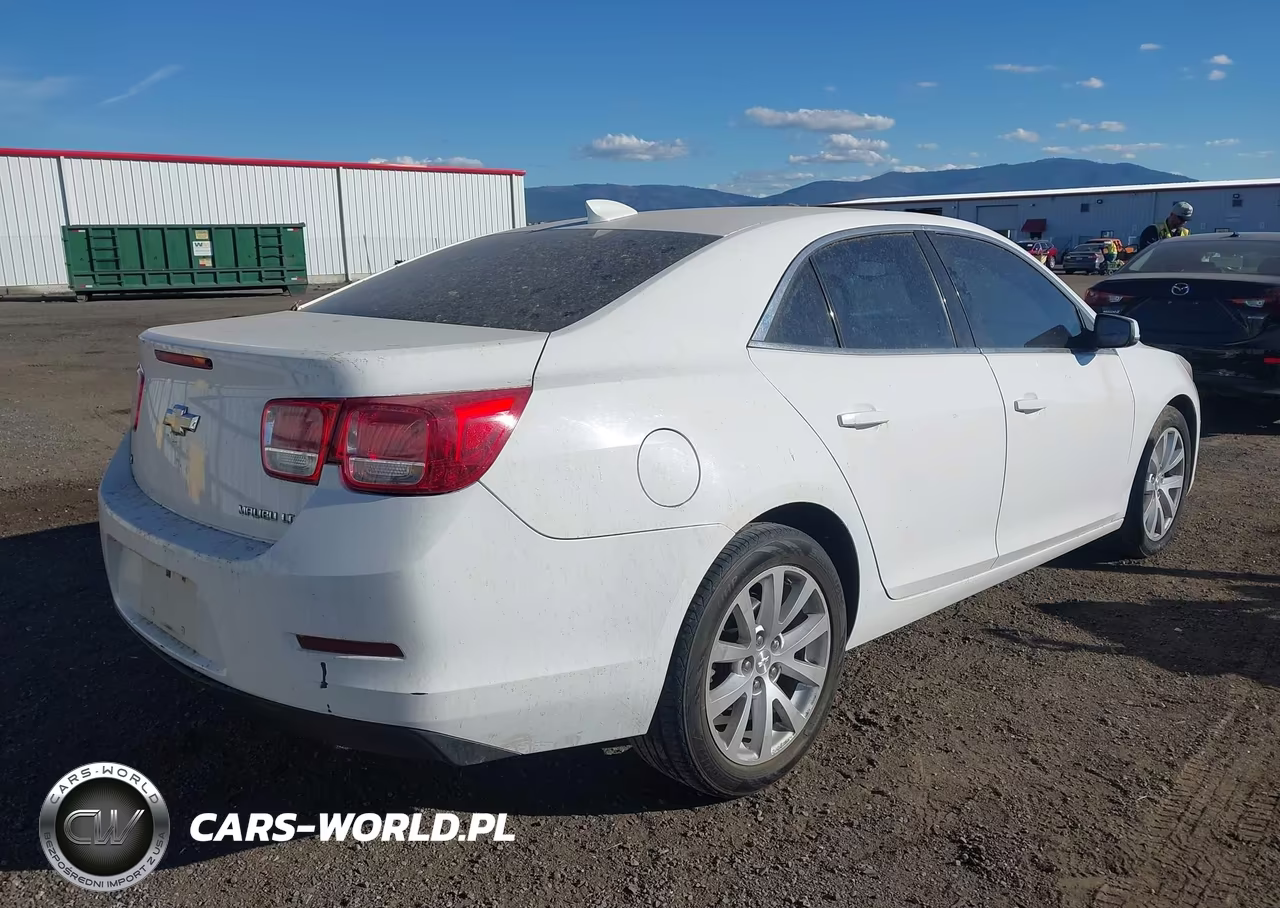 2015 Chevrolet Malibu 2Lt VIN:1G11D5SL9FU114750 - 4