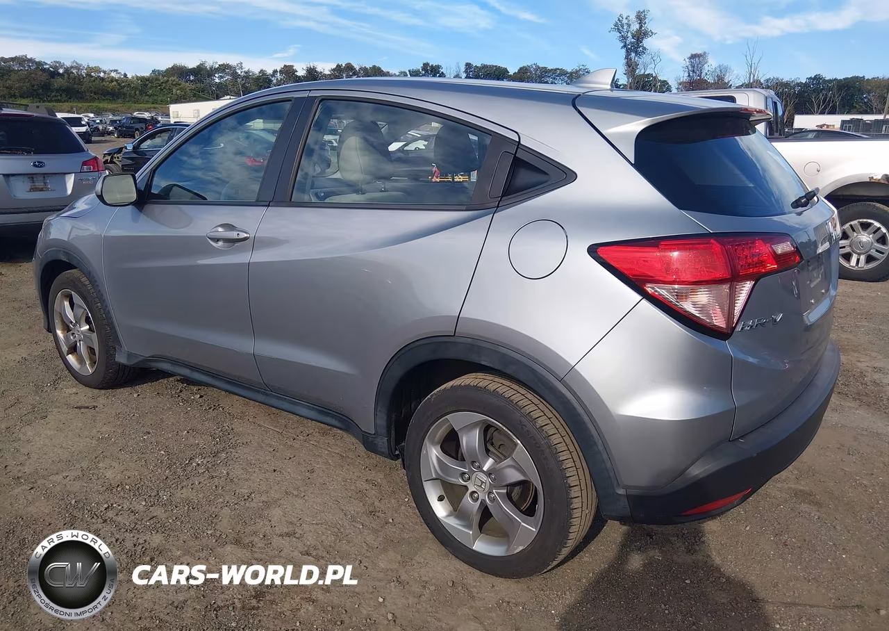 2018 Honda Hr-V Lx VIN:3CZRU6H35JG703176 - 3