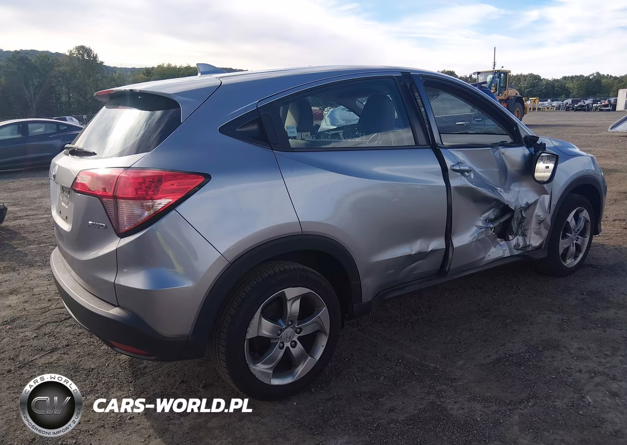 2018 Honda Hr-V Lx VIN:3CZRU6H35JG703176 - 4