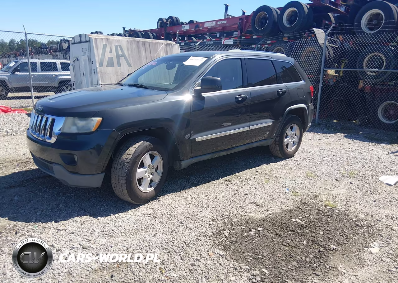 2011 Jeep Grand Cherokee Laredo VIN:1J4RS4GG3BC557315 - 2