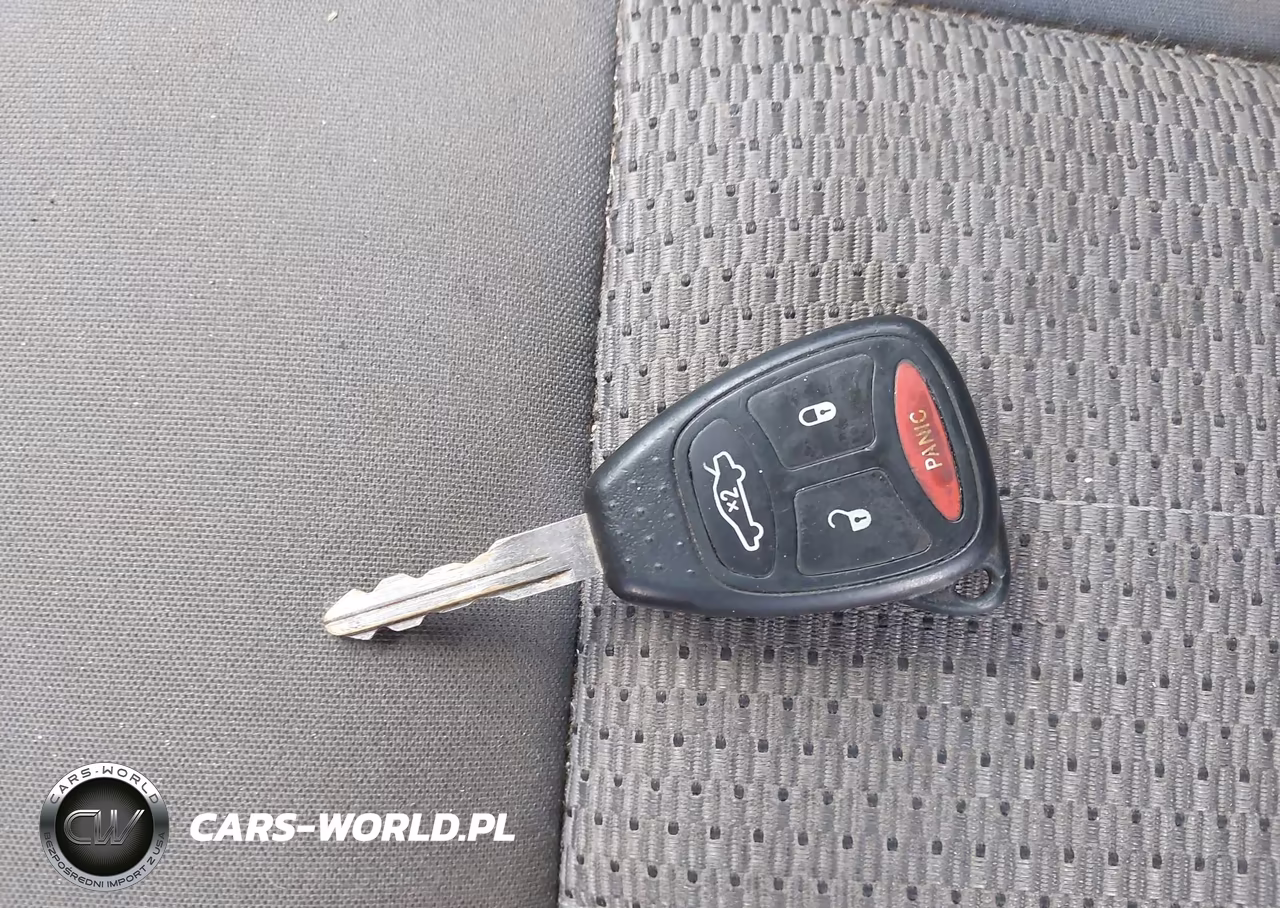 2007 Jeep Grand Cherokee Laredo VIN:1J8GR48K27C556099 - 11