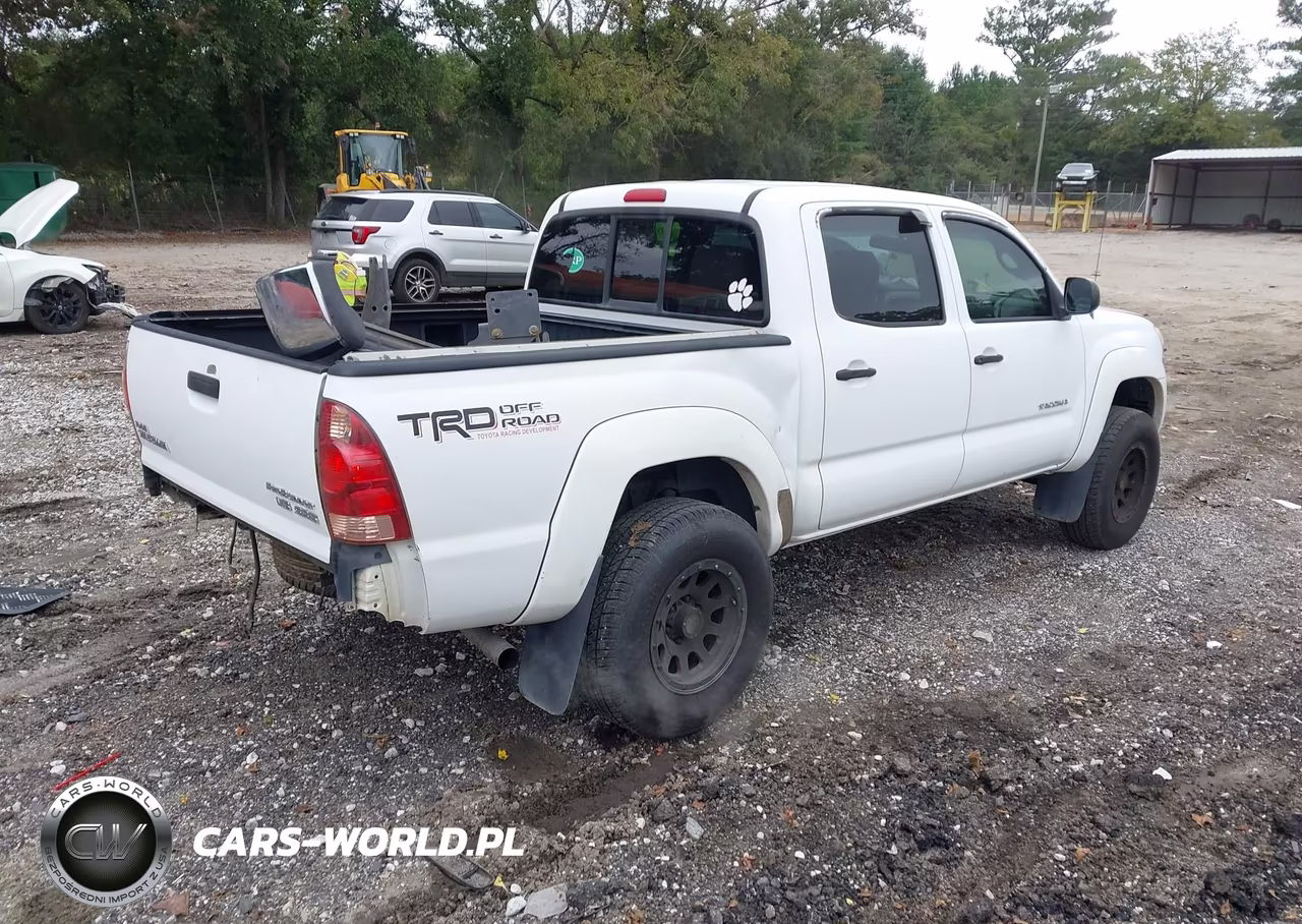 2005 Toyota Tacoma Prerunner V6 VIN:3TMJU62N25M001899 - 4