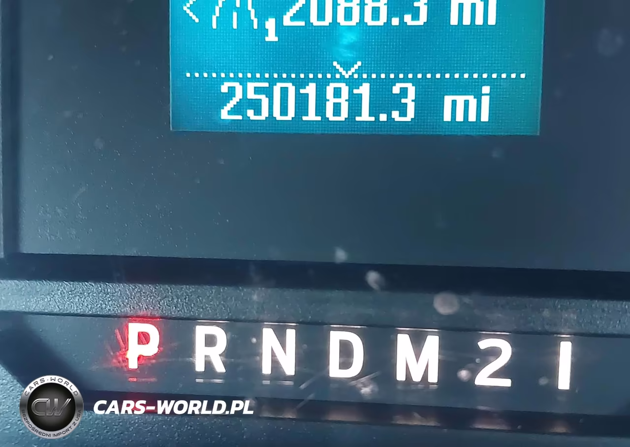 2018 Ford F-150 Xl VIN:1FTMF1CB7JFD87423 - 15