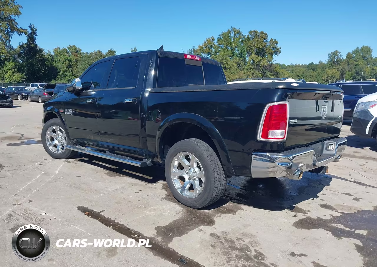 2013 Ram 1500 Laramie VIN:1C6RR7NT8DS559564 - 3