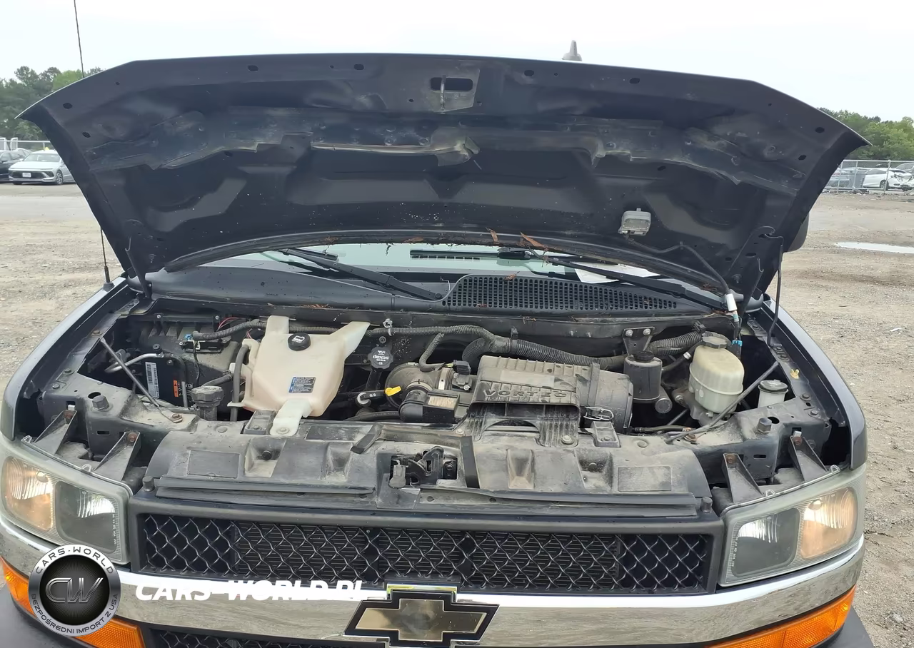 2017 Chevrolet Express 3500 Lt VIN:1GAZGPFGXH1303446 - 10