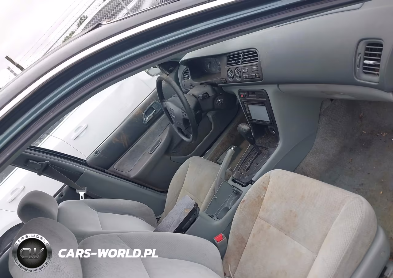 1997 Honda Accord Value VIN:1HGCD5684VA183708 - 5