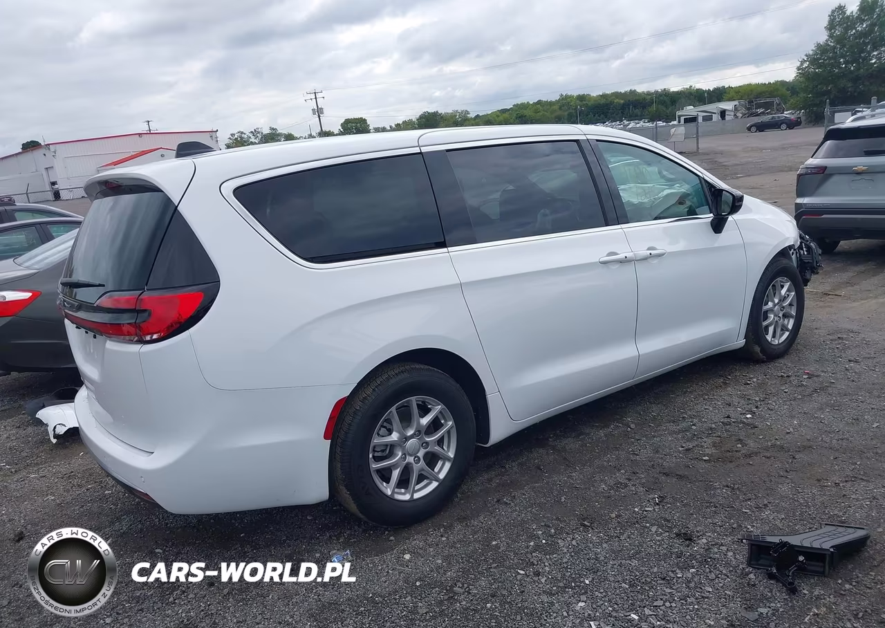 2027 Chrysler Pacifica VIN:2C4RC1BG9VR598469 - 4