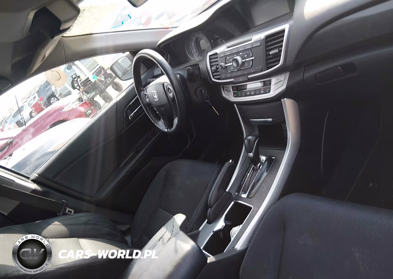 2015 Honda Accord Sport VIN:1HGCR2F52FA230581 - 5