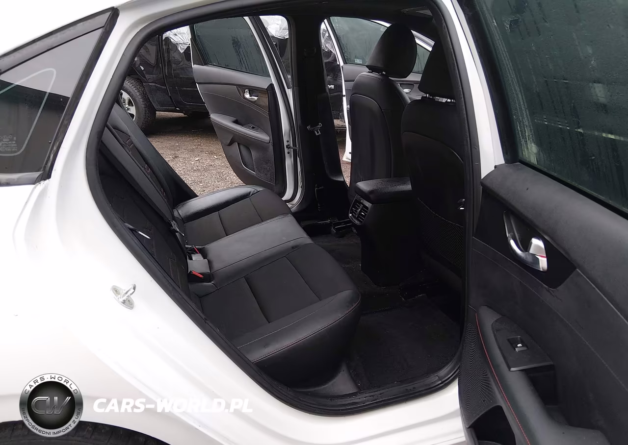 2021 Kia Forte Gt Manual VIN:3KPF44AC7ME409477 - 8