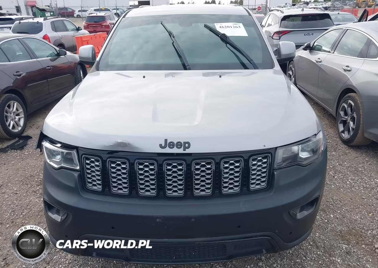 2017 Jeep Grand Cherokee Altitude 4X4 VIN:1C4RJFAG5HC910353 - 12