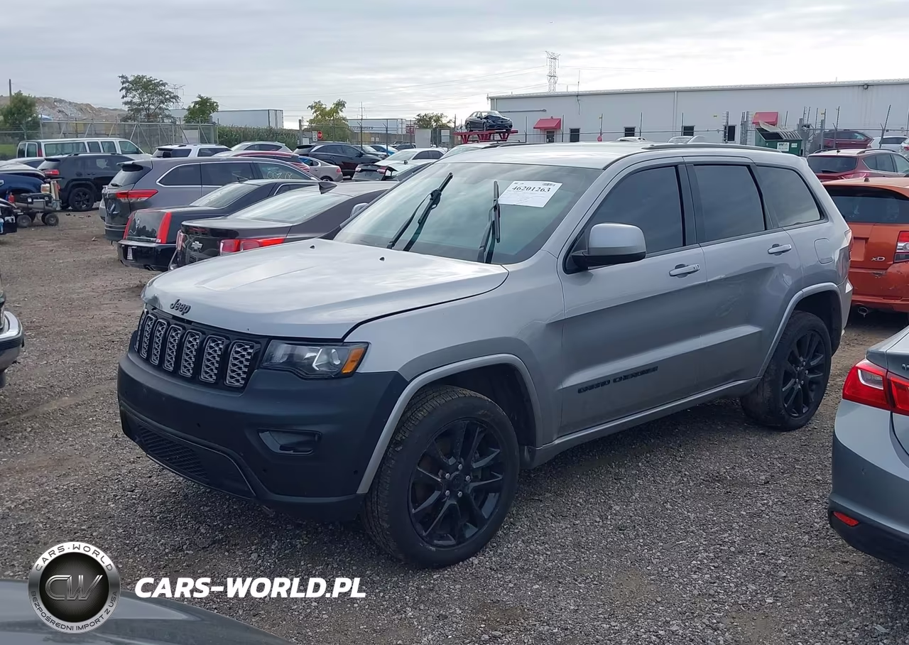 2017 Jeep Grand Cherokee Altitude 4X4 VIN:1C4RJFAG5HC910353 - 2