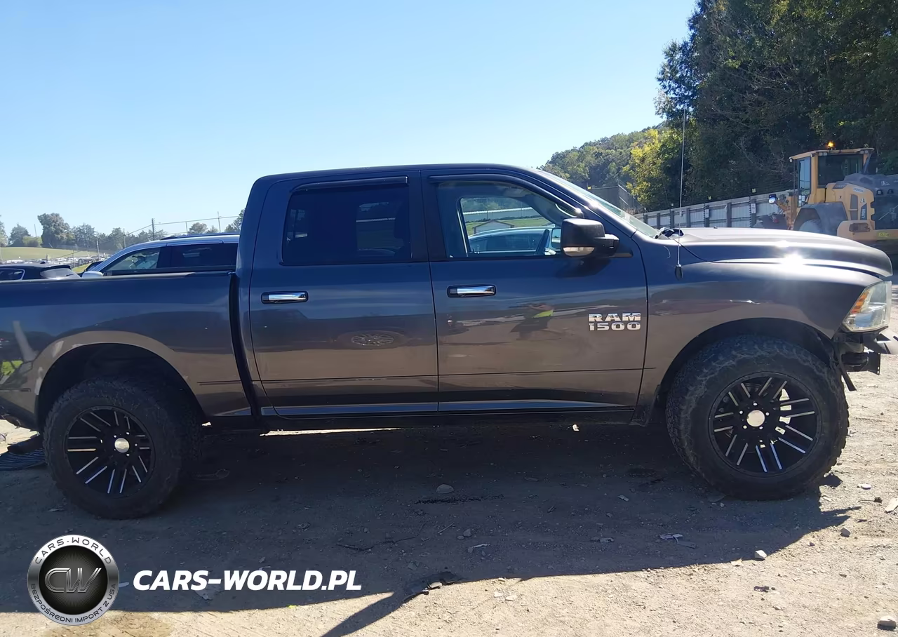 2016 Ram 1500 Big Horn VIN:1C6RR7LG8GS343322 - 14