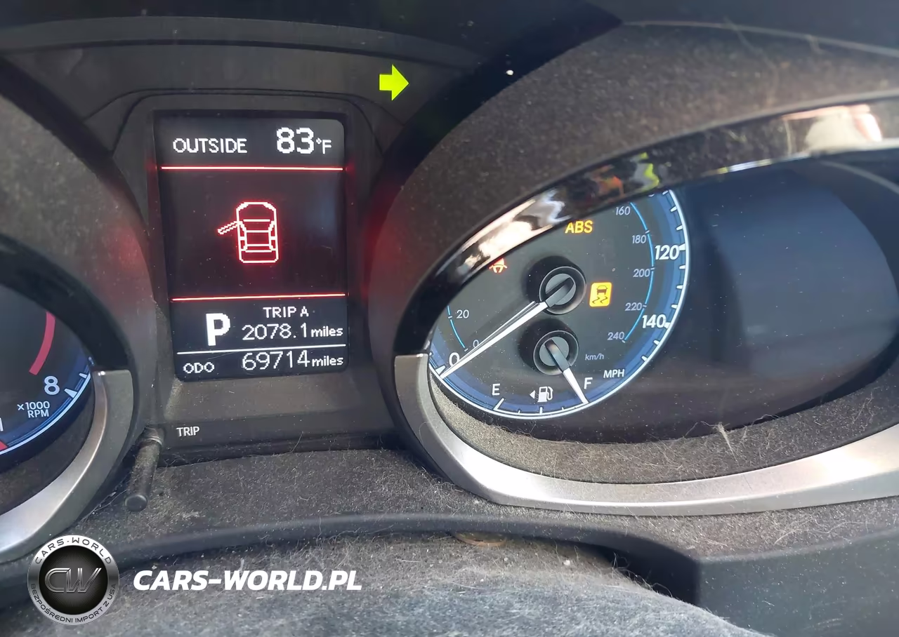 2016 Toyota Corolla S Plus VIN:5YFBURHE6GP537988 - 15