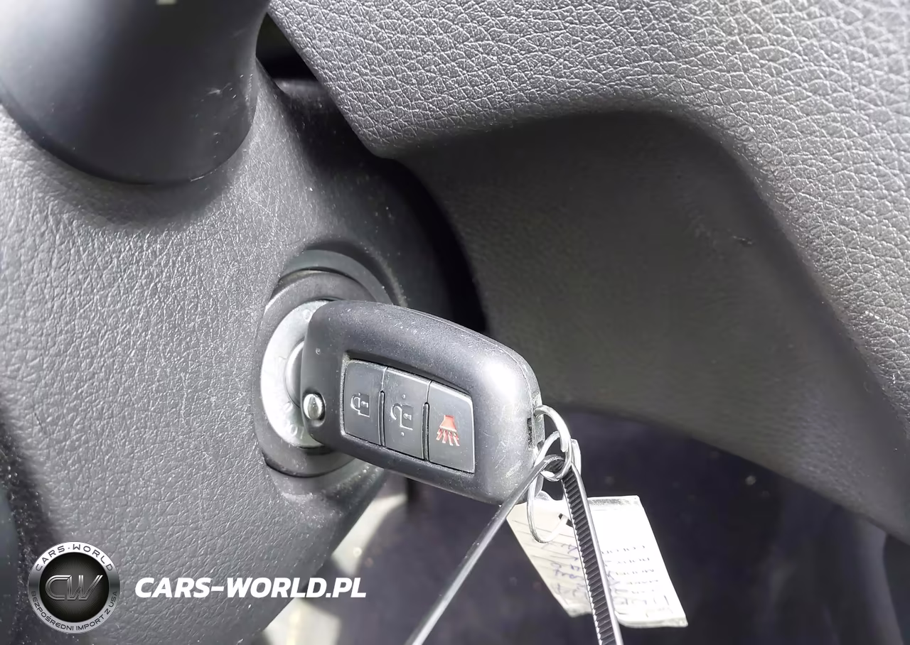 2018 Nissan Rogue Sport S VIN:JN1BJ1CP9JW155474 - 11