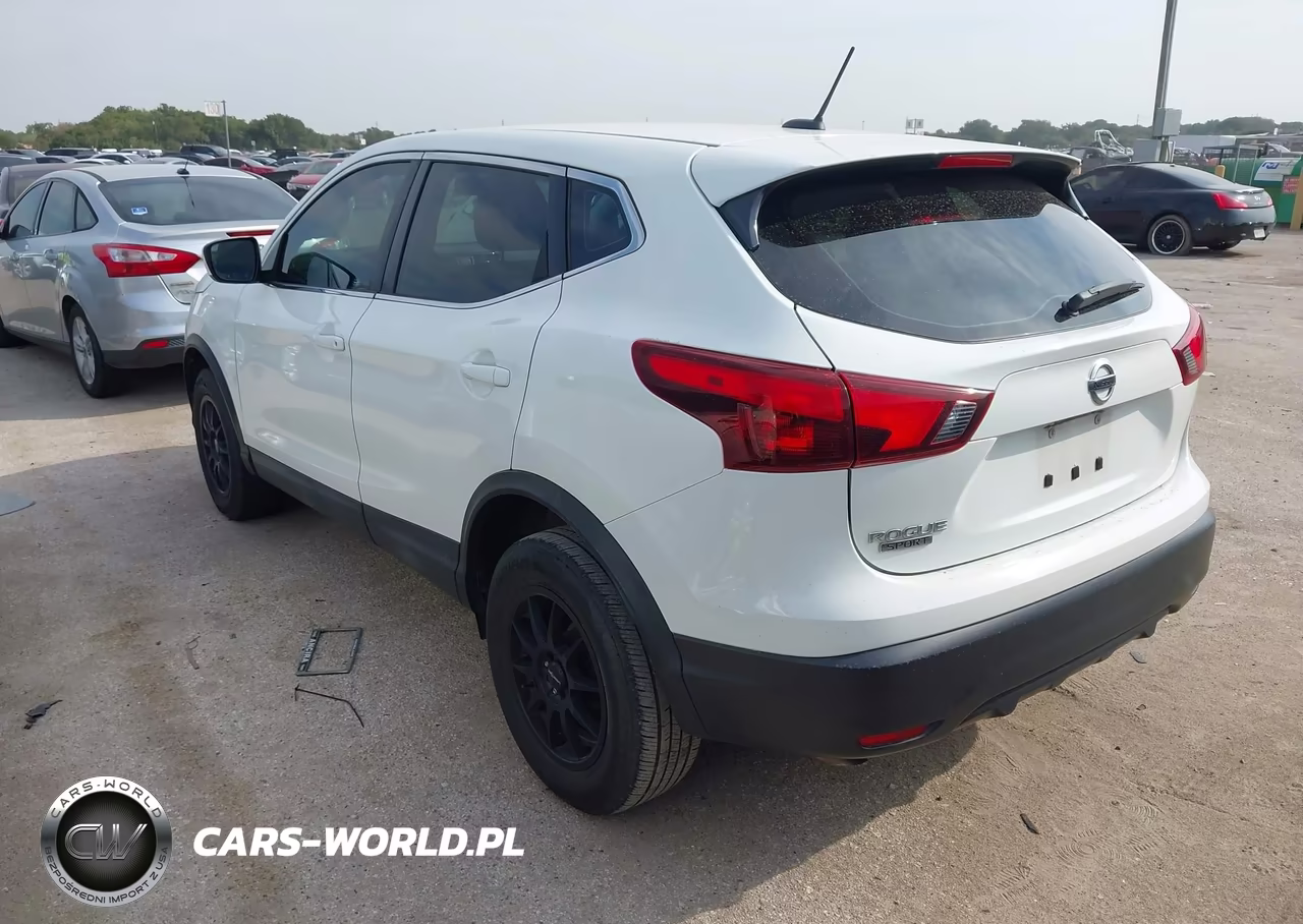 2018 Nissan Rogue Sport S VIN:JN1BJ1CP9JW155474 - 3