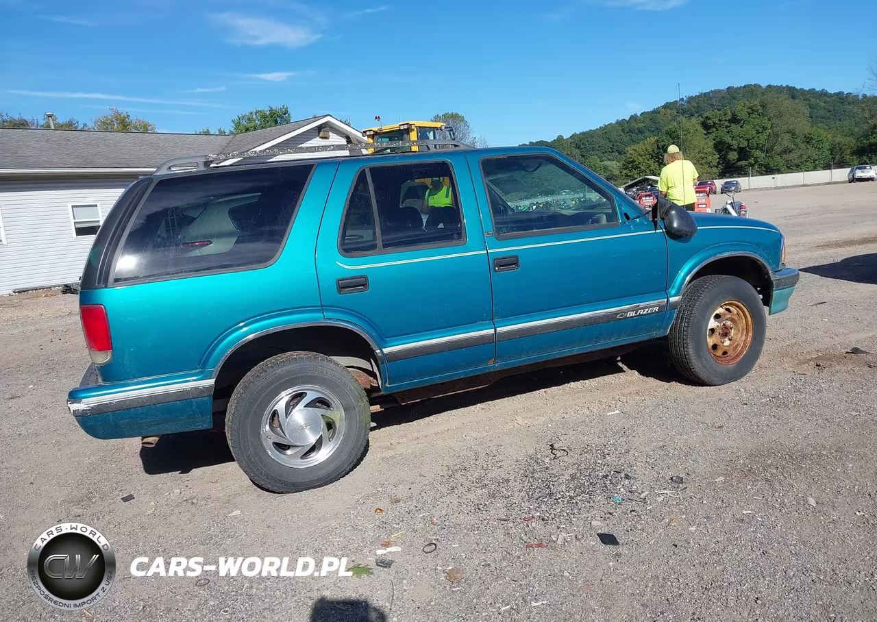 1995 Chevrolet Blazer VIN:1GNDT13W7S2238232 - 4