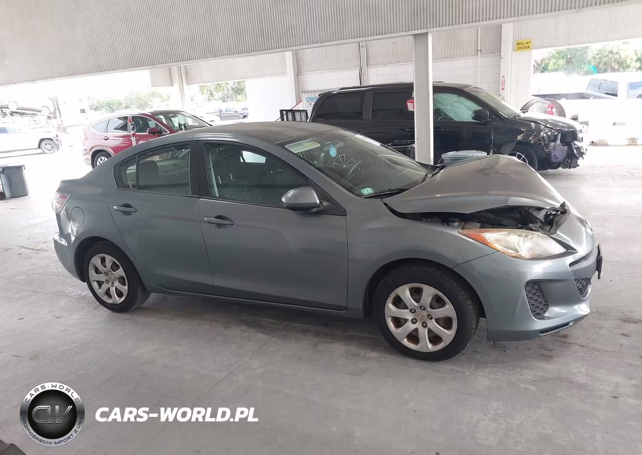 2012 Mazda Mazda3 I Sport VIN:JM1BL1UG9C1539180 - 13