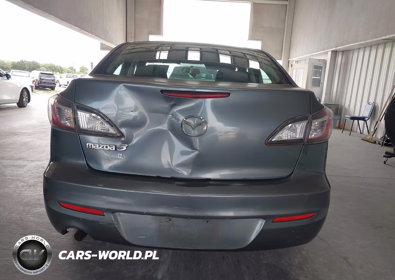 2012 Mazda Mazda3 I Sport VIN:JM1BL1UG9C1539180 - 16