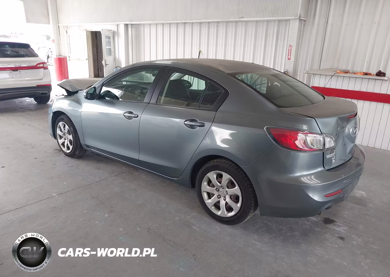 2012 Mazda Mazda3 I Sport VIN:JM1BL1UG9C1539180 - 3