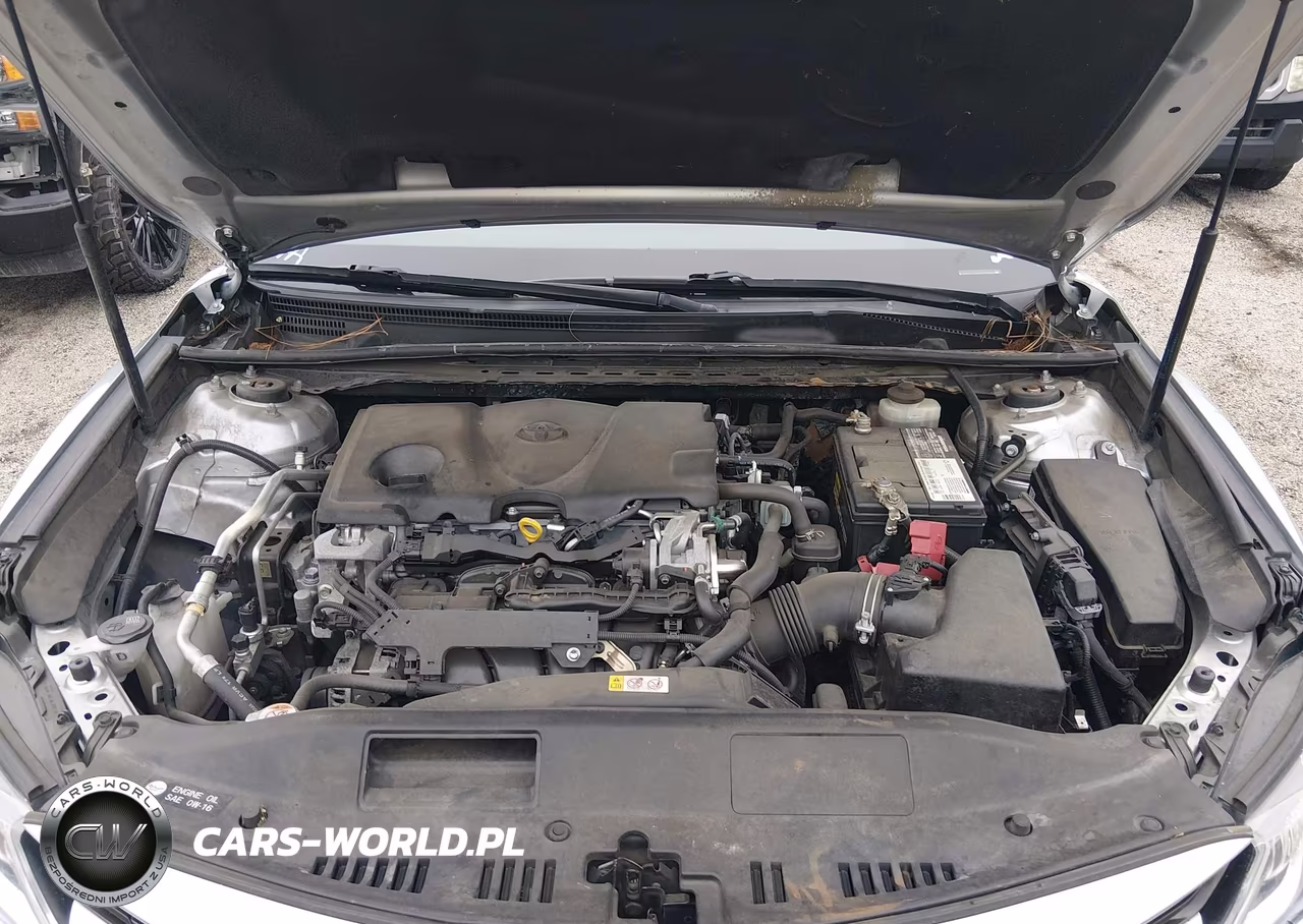 2018 Toyota Camry Le VIN:JTNB11HK5J3042581 - 10