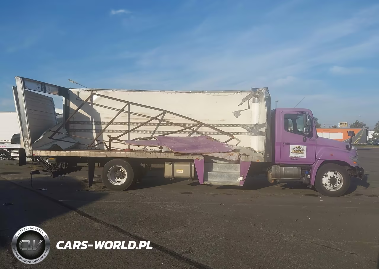 2012 Hino 268 VIN:5PVNJ8JT2C4S53814 - 13