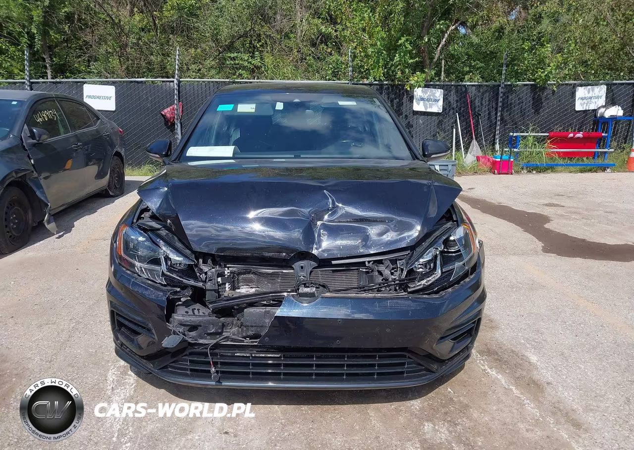 2018 Volkswagen Golf R 2.0T W-Dcc Navigation VIN:WVWWF7AU9JW065687 - 12