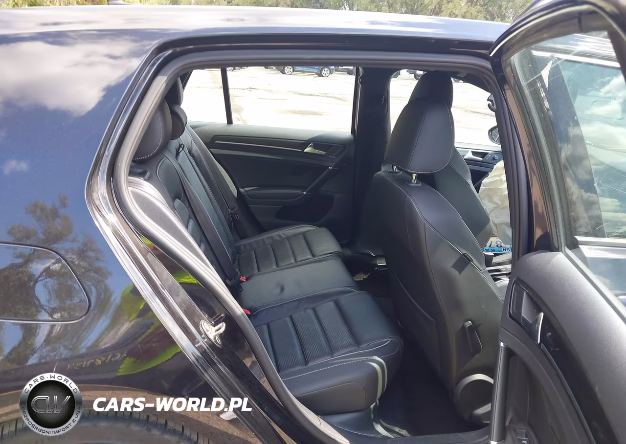 2018 Volkswagen Golf R 2.0T W-Dcc Navigation VIN:WVWWF7AU9JW065687 - 8