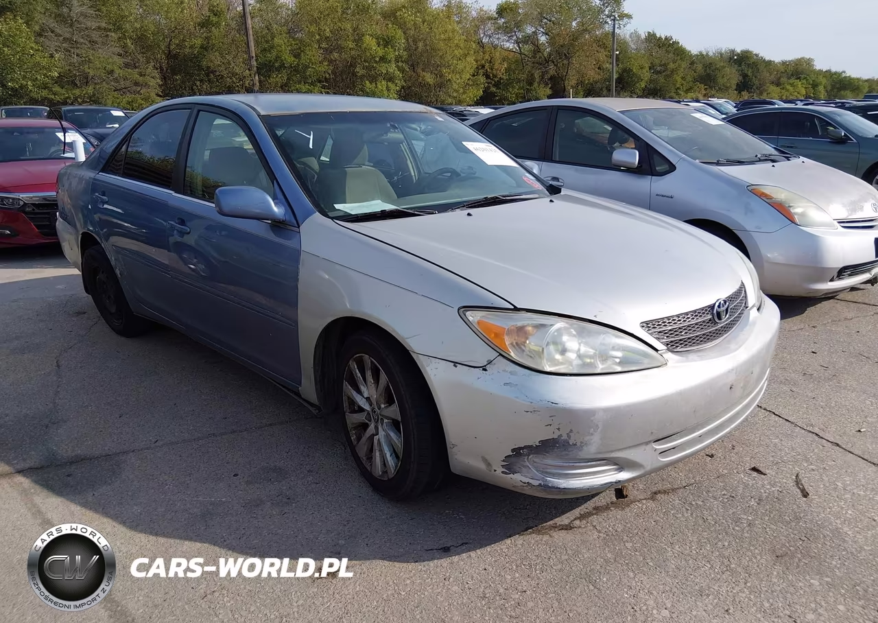 2002 Toyota Camry Le VIN:4T1BE32K12U061763 - 1