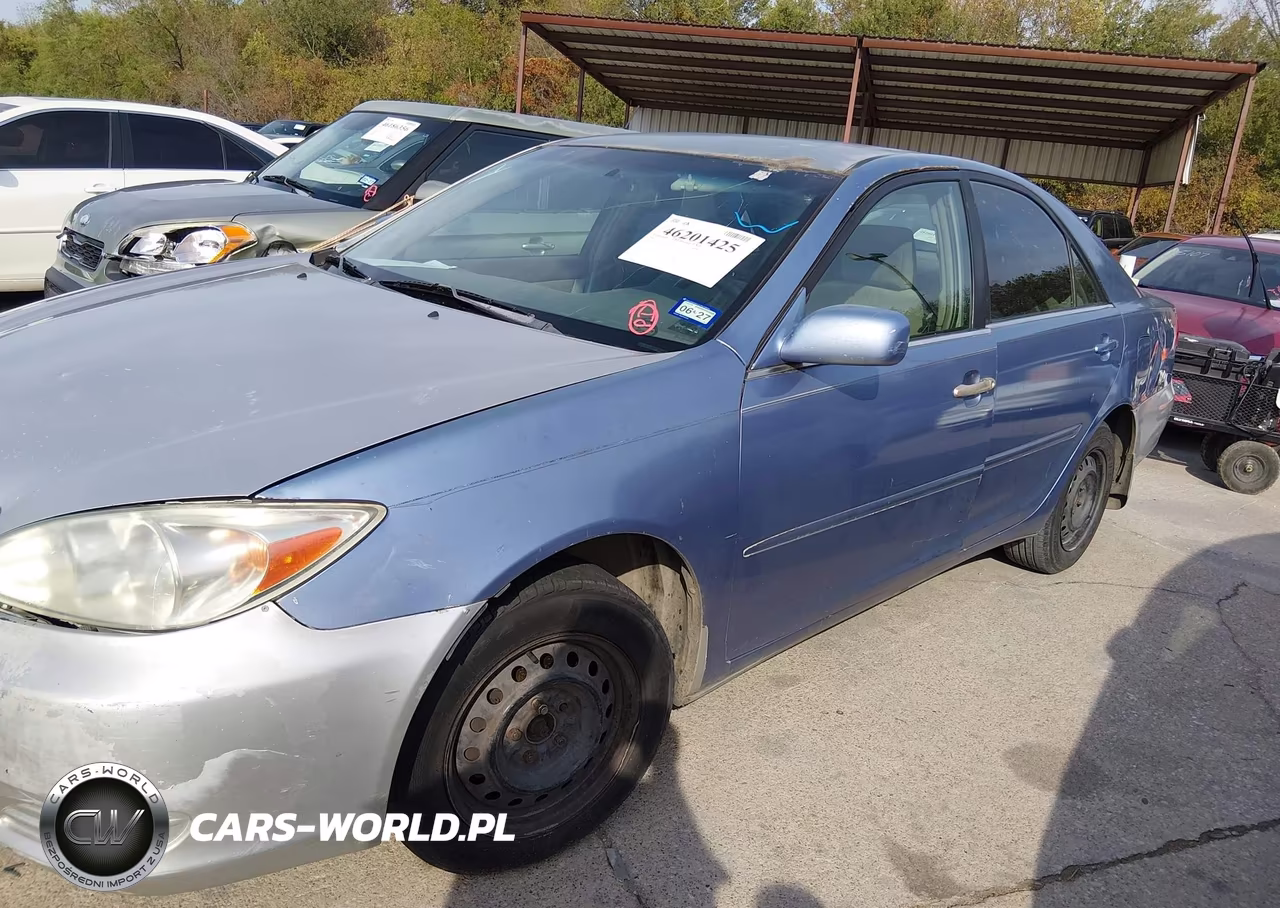 2002 Toyota Camry Le VIN:4T1BE32K12U061763 - 14