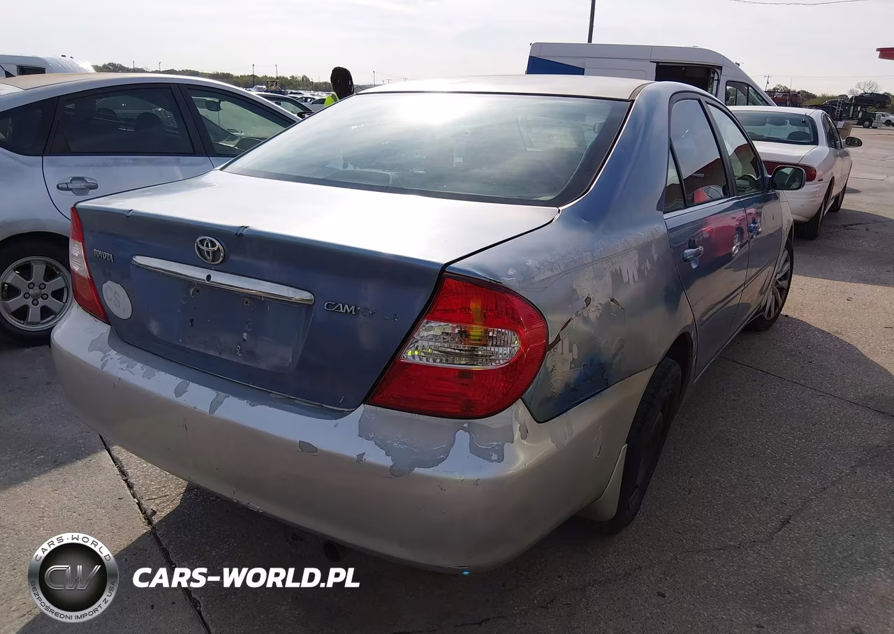 2002 Toyota Camry Le VIN:4T1BE32K12U061763 - 4