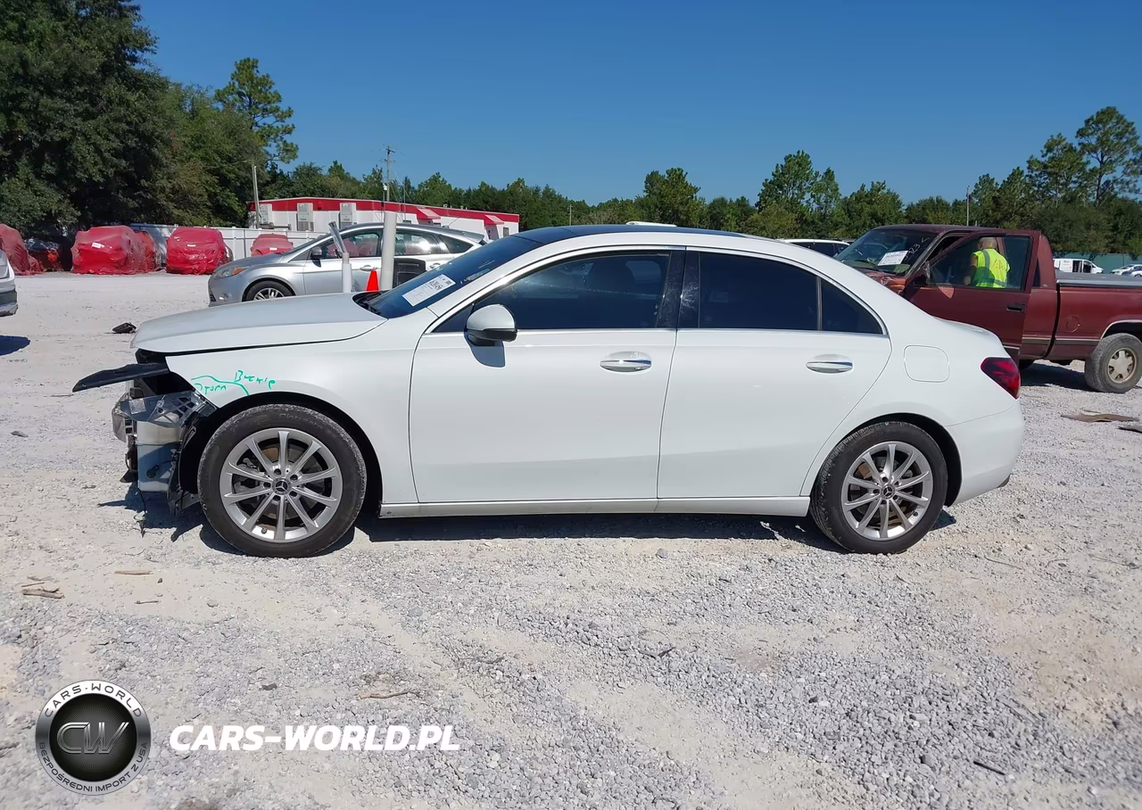 2020 Mercedes-Benz A 220 4Matic VIN:W1K3G4FB7LW043878 - 15