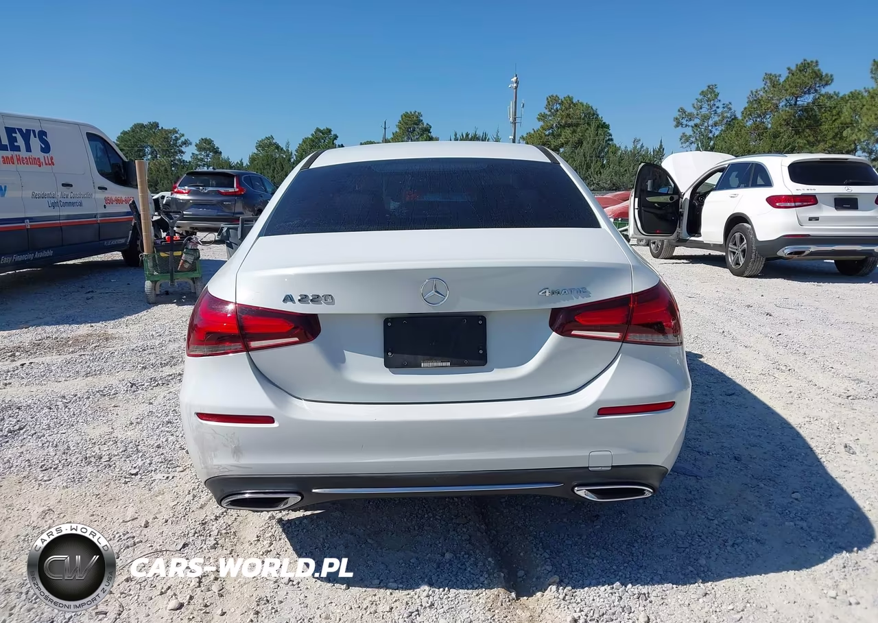 2020 Mercedes-Benz A 220 4Matic VIN:W1K3G4FB7LW043878 - 17
