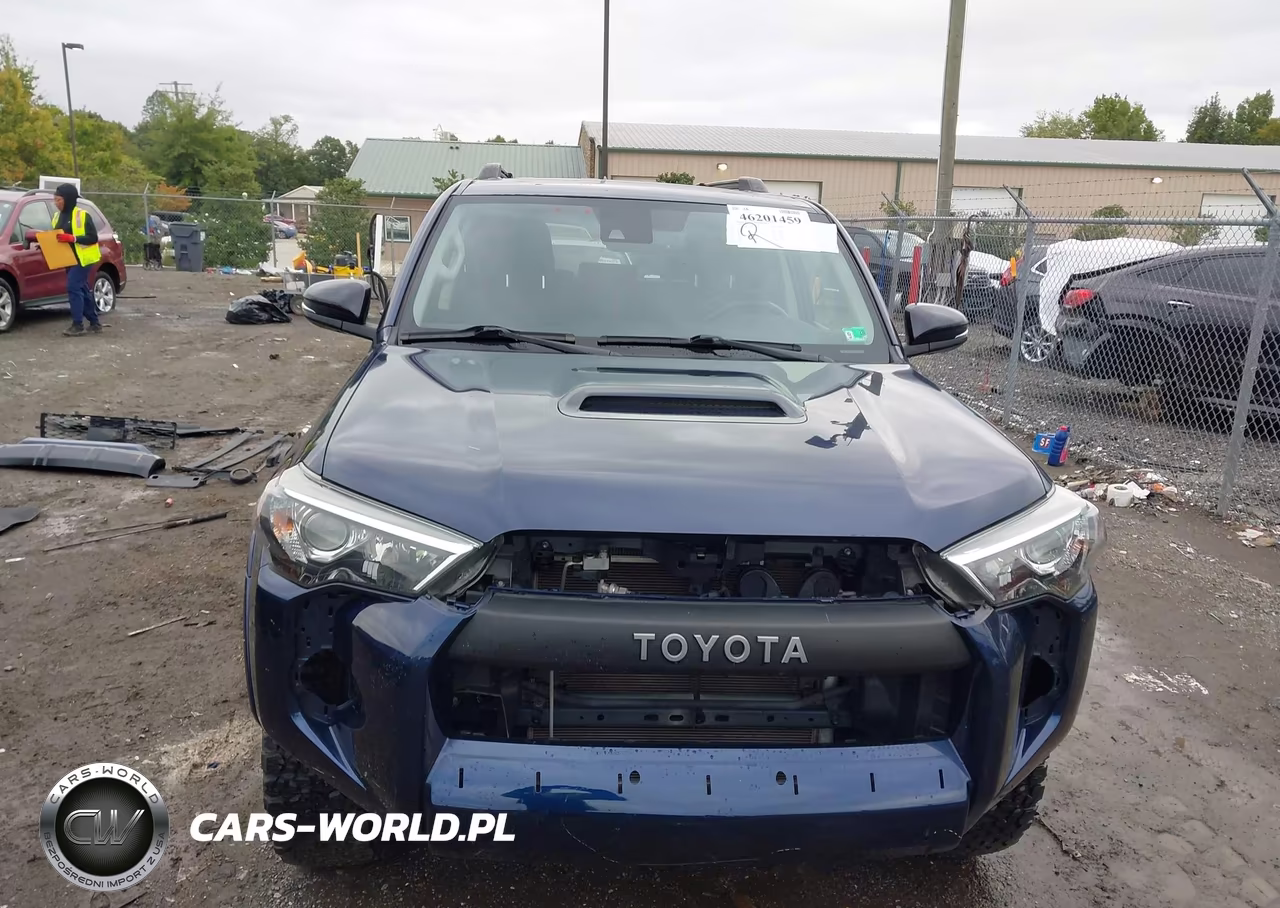 2020 Toyota 4Runner Venture Special Edition VIN:JTEBU5JR4L5832824 - 13