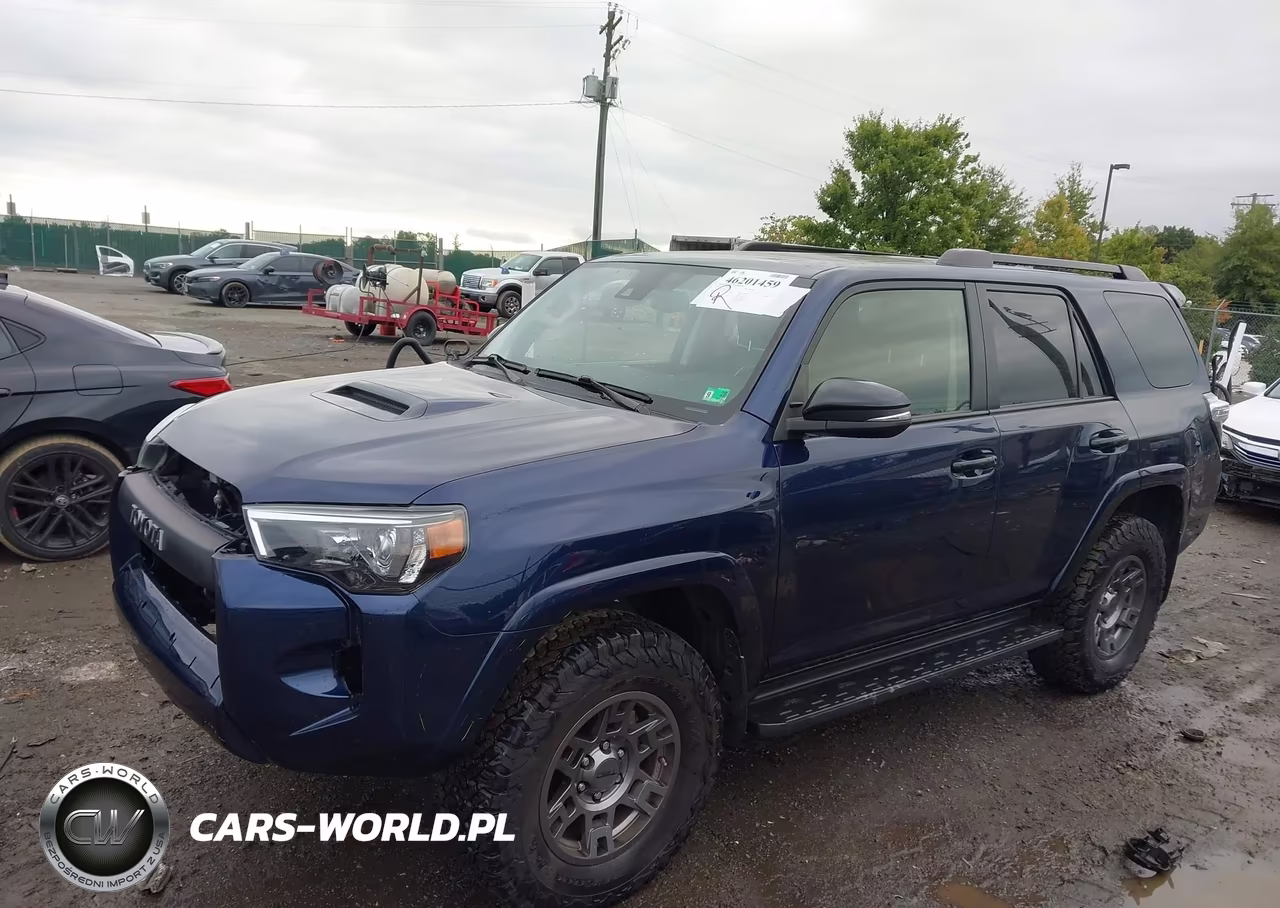 2020 Toyota 4Runner Venture Special Edition VIN:JTEBU5JR4L5832824 - 2